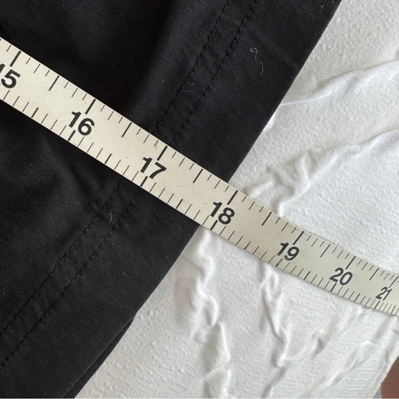 Royal Robbins Black Skort Size Large - Picture 5 of 7